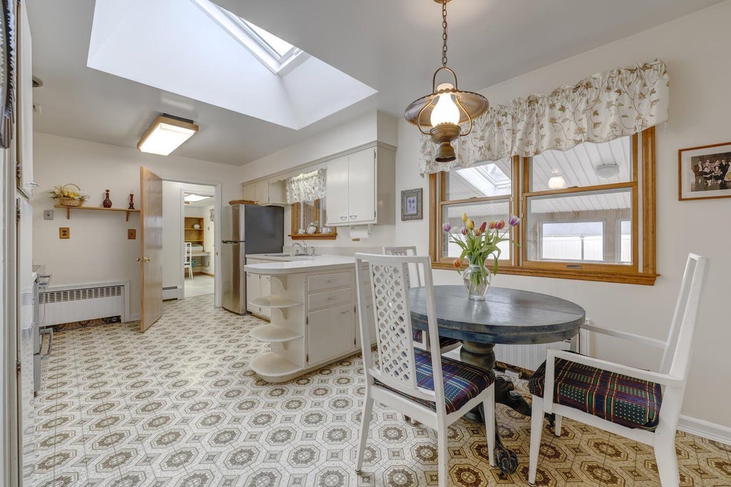 9 of 22 - 125 11th Avenue, Huntington Station, NY