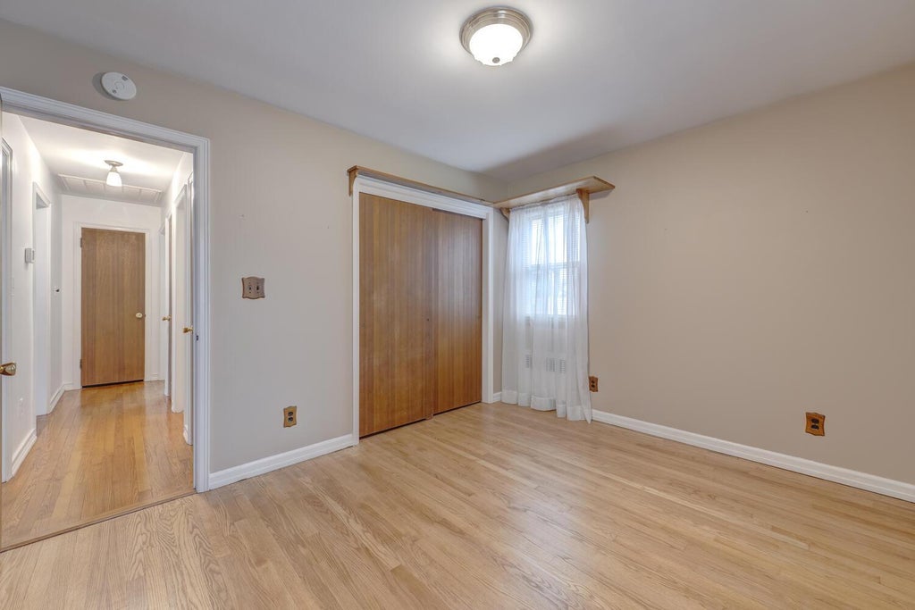 13 of 22 - 125 11th Avenue, Huntington Station, NY