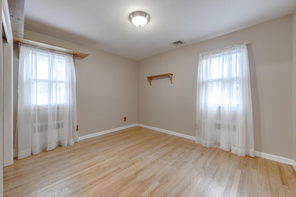14 of 22 - 125 11th Avenue, Huntington Station, NY