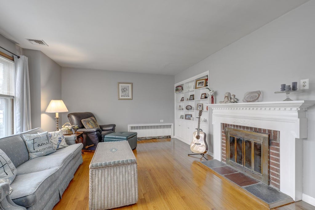 2 of 22 - 125 11th Avenue, Huntington Station, NY