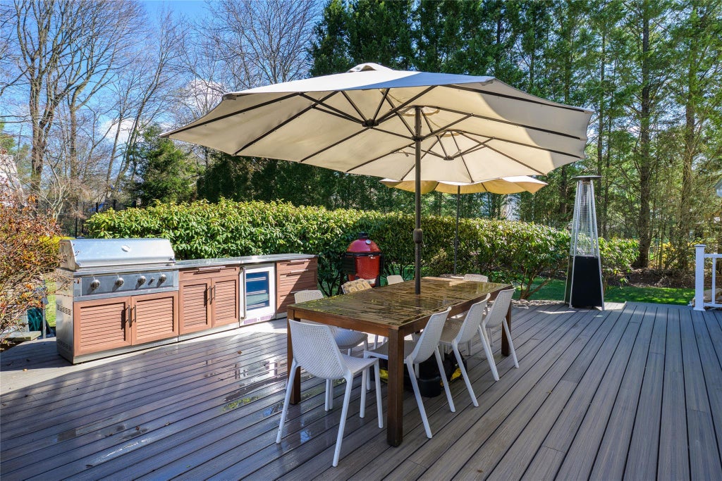 29 of 39 - 60 Juniper Lane, Muttontown, NY