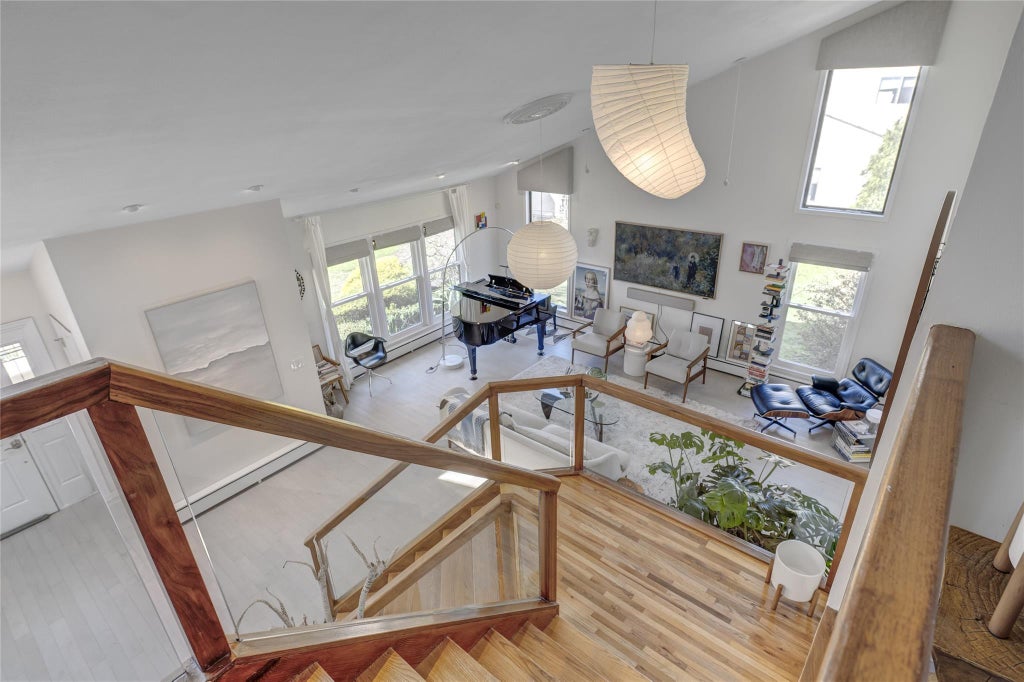 3 of 39 - 60 Juniper Lane, Muttontown, NY