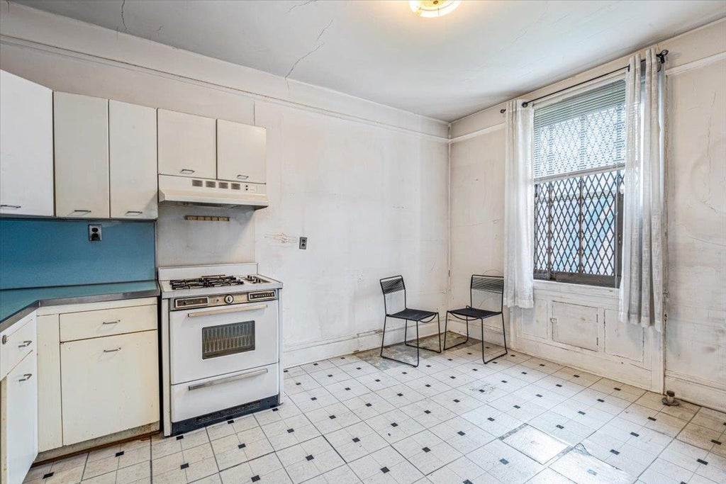 14 of 22 - 35-16 80th St. # 41, Jackson Heights, NY