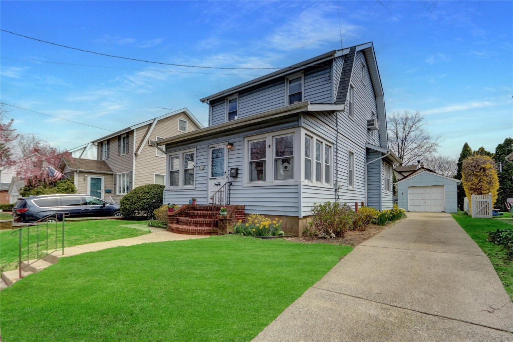 1 of 22 - 25 Gladiolus Avenue, Floral Park, NY