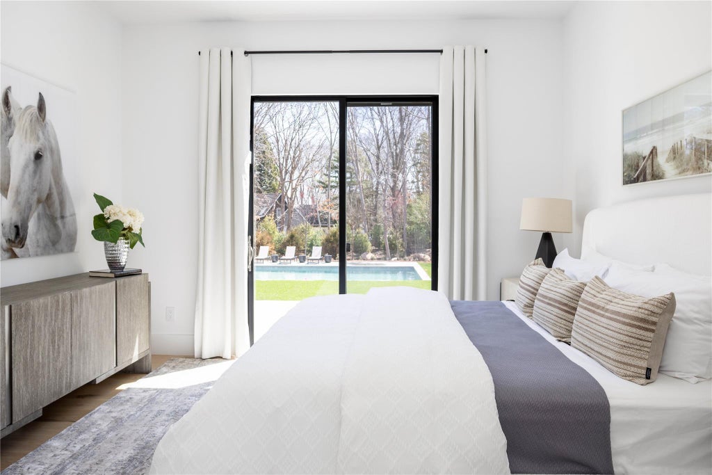 20 of 30 - 4 Dogwood Drive, East Hampton, NY