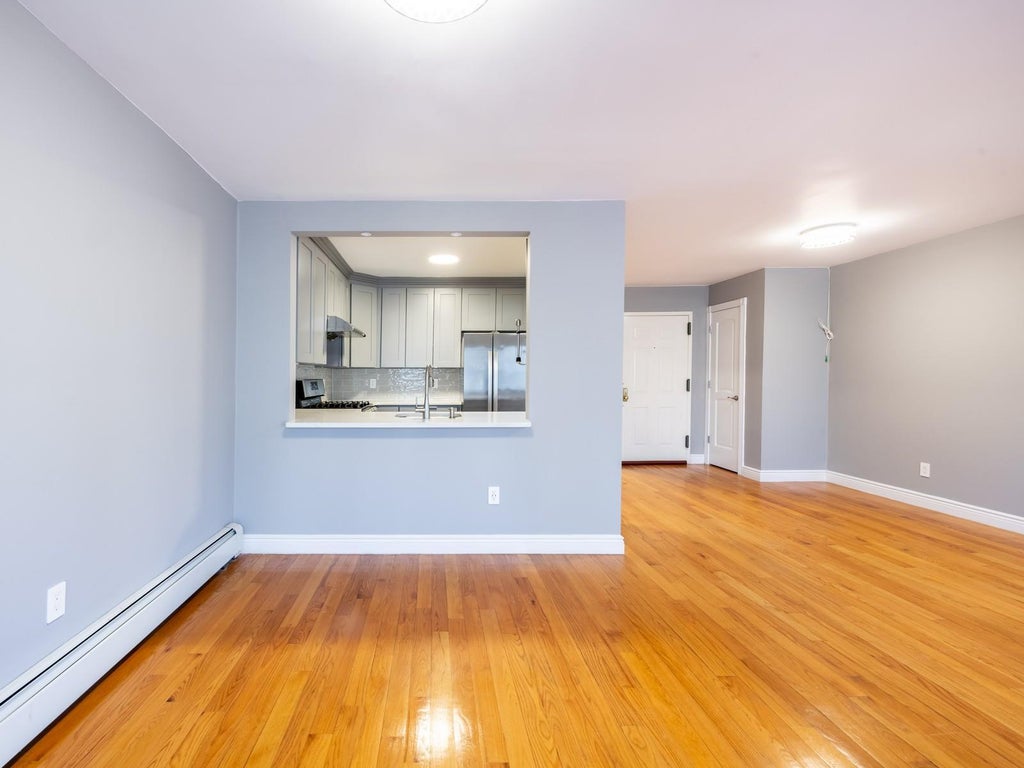 18 of 32 - 212-14 42 Avenue # 14b, Bayside, NY