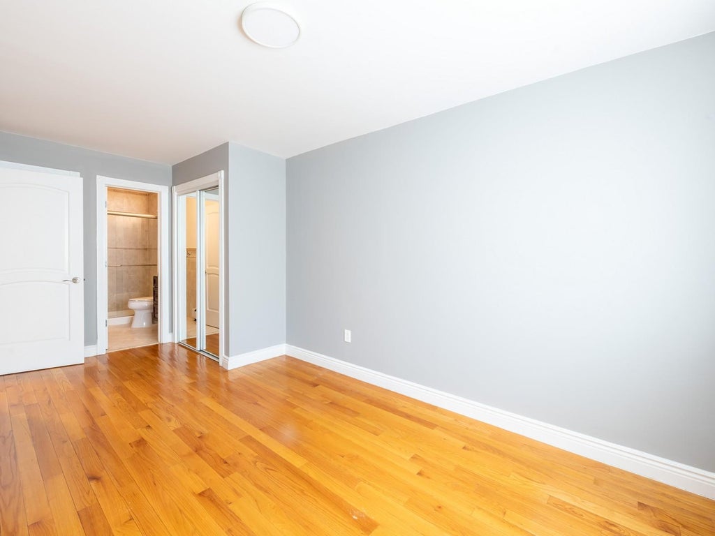 27 of 32 - 212-14 42 Avenue # 14b, Bayside, NY