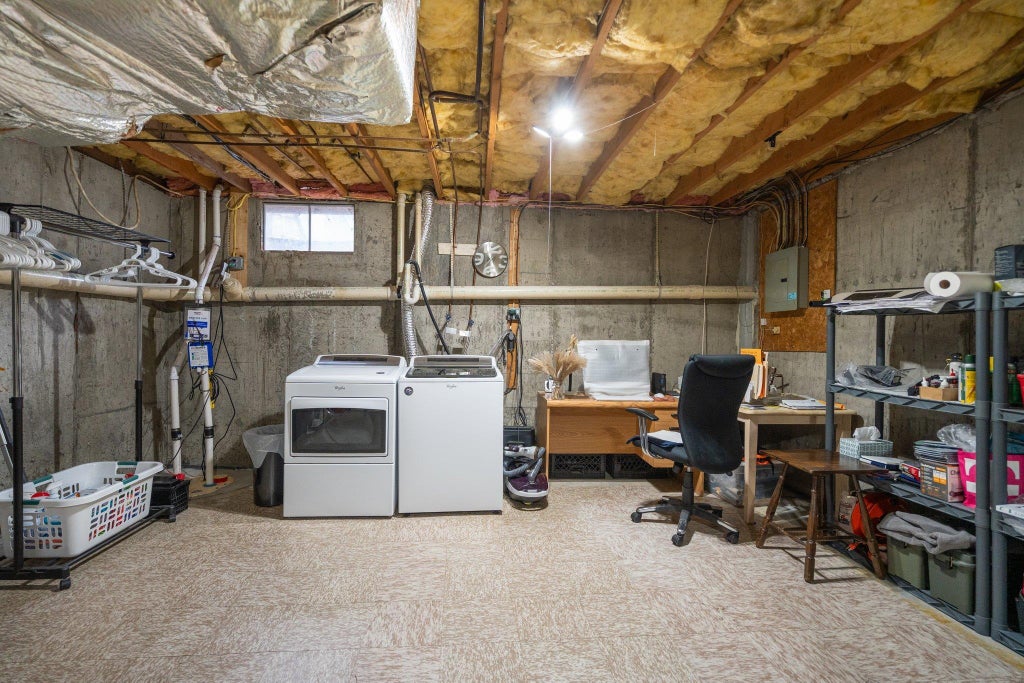 22 of 31 - 2 Smith Commons, Yaphank, NY
