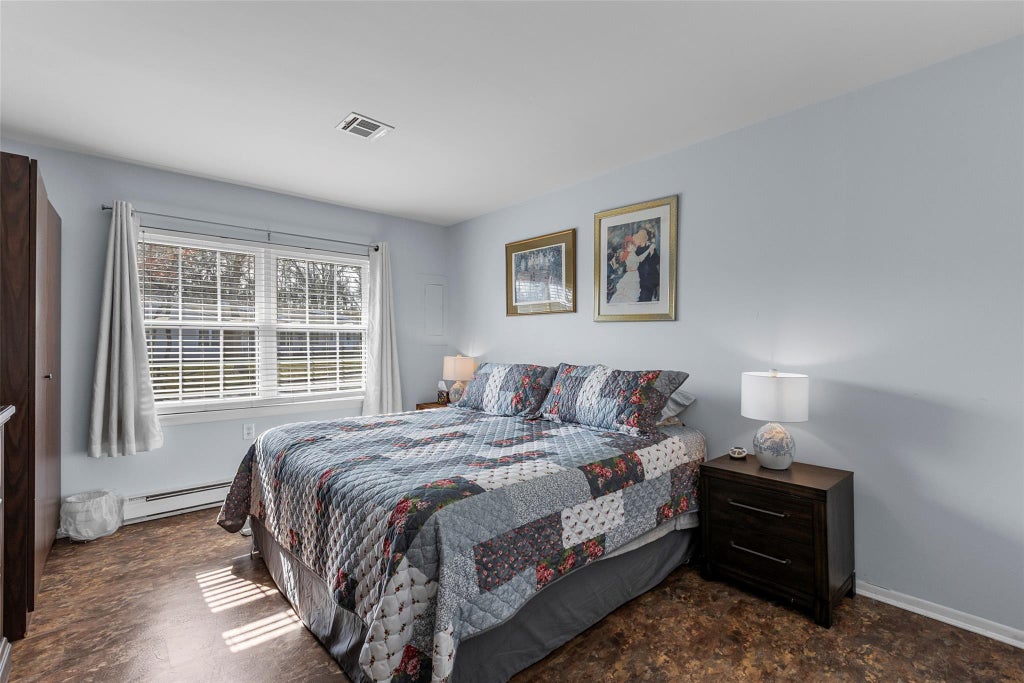 16 of 18 - 232 Blackpool Court #, Ridge, NY