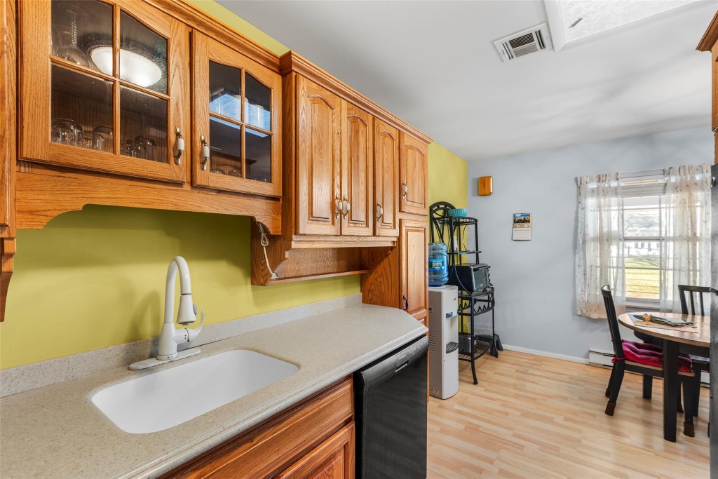 8 of 18 - 232 Blackpool Court #, Ridge, NY