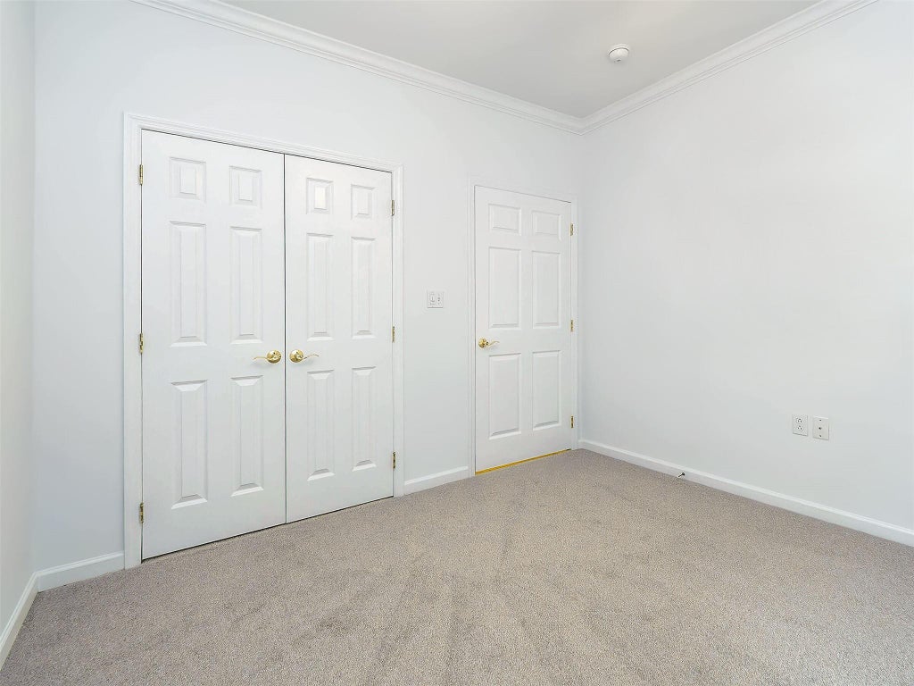 11 of 22 - 19 Miro Place, Port Washington, NY
