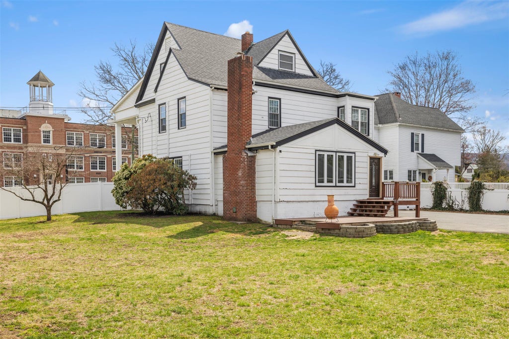 32 of 42 - 117 Main St., Port Jervis, NY