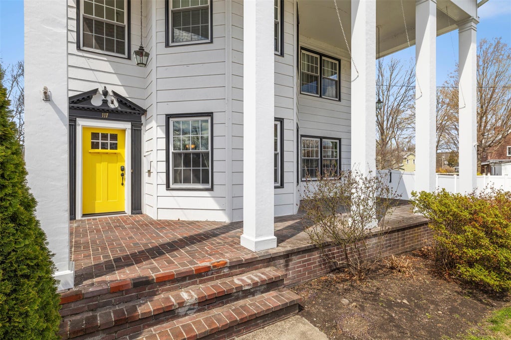 39 of 42 - 117 Main St., Port Jervis, NY