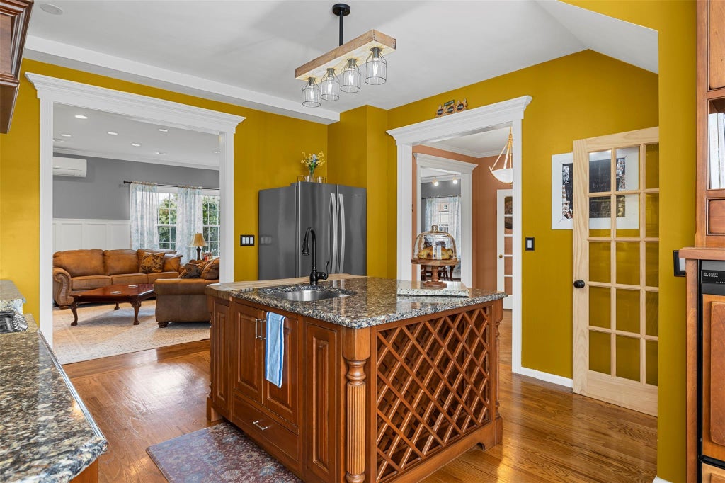 6 of 42 - 117 Main St., Port Jervis, NY