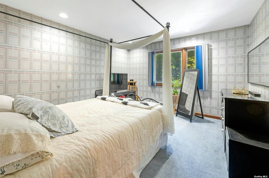 25 of 36 - 6 Cliffside Drive, Port Jefferson, NY