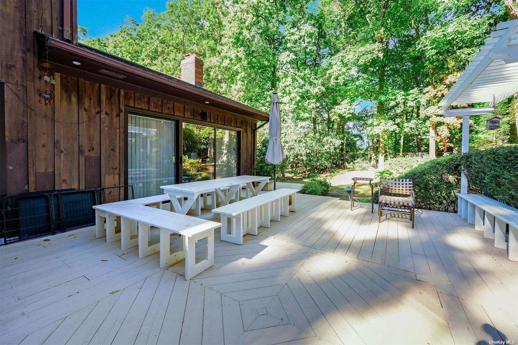 29 of 36 - 6 Cliffside Drive, Port Jefferson, NY