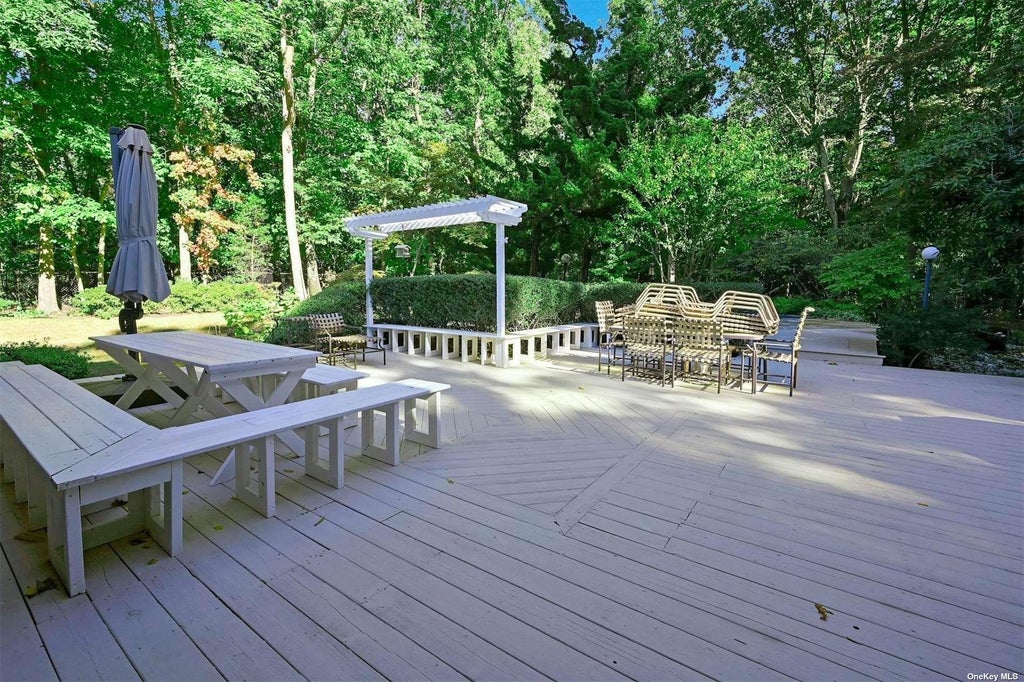 30 of 36 - 6 Cliffside Drive, Port Jefferson, NY