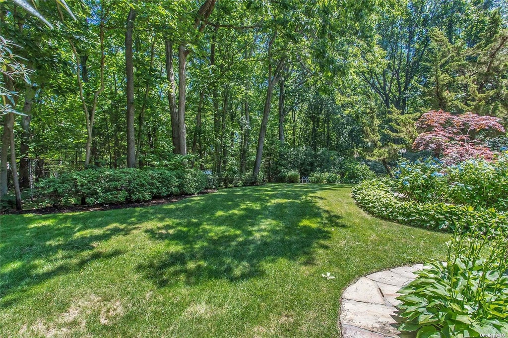 33 of 36 - 6 Cliffside Drive, Port Jefferson, NY