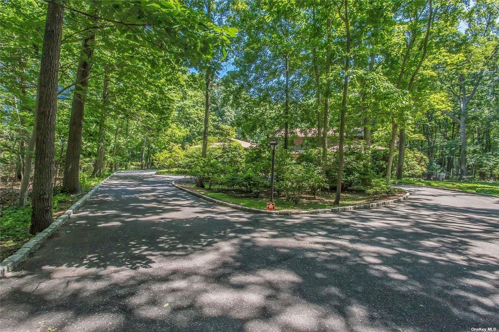 3 of 36 - 6 Cliffside Drive, Port Jefferson, NY
