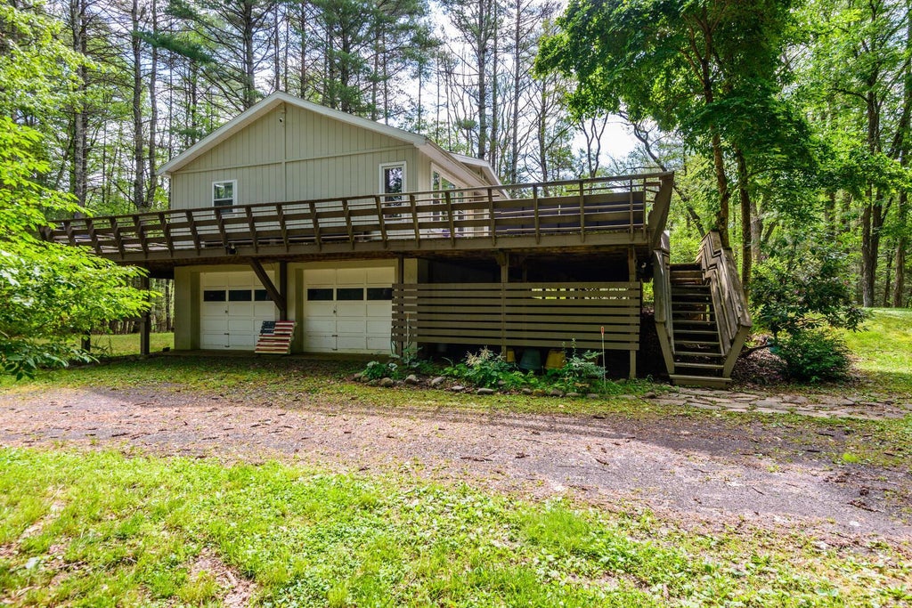 1 of 33 - 328 John Joy Road, Woodstock, NY