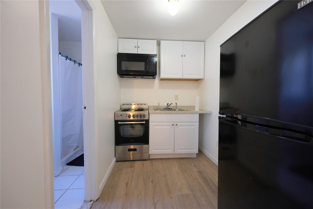 17 of 22 - 27 Campo Avenue, Selden, NY