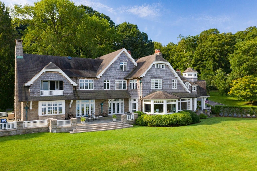 22 of 28 - 1420 Ridge Road, Laurel Hollow, NY