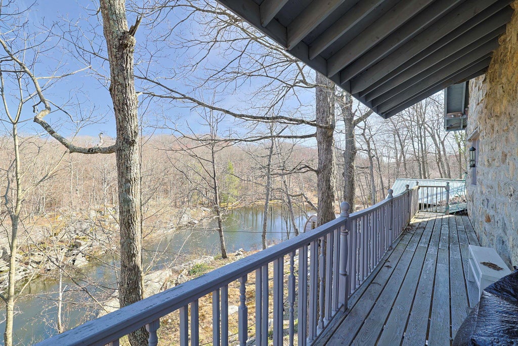 20 of 41 - 63 Hortontown Hill Road, Hopewell Junction, NY
