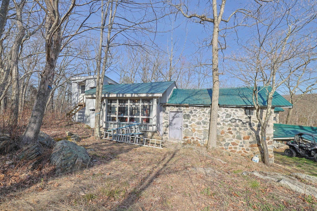 35 of 41 - 63 Hortontown Hill Road, Hopewell Junction, NY