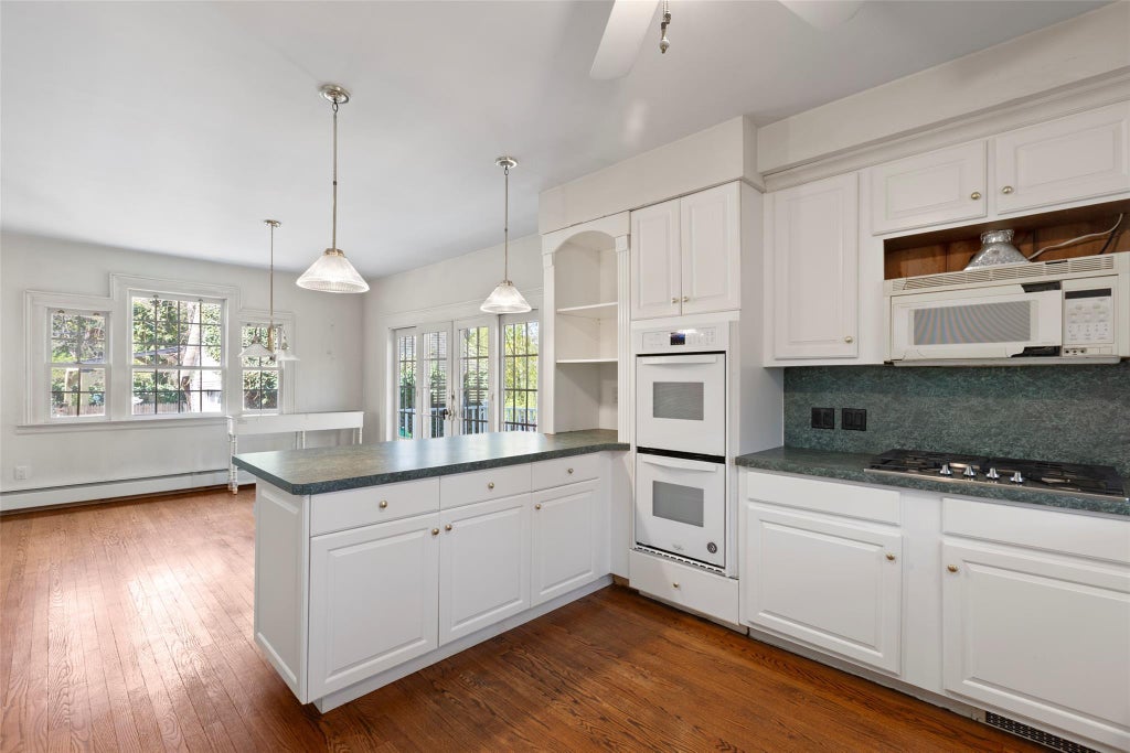 18 of 29 - 197 Christian Avenue, Stony Brook, NY