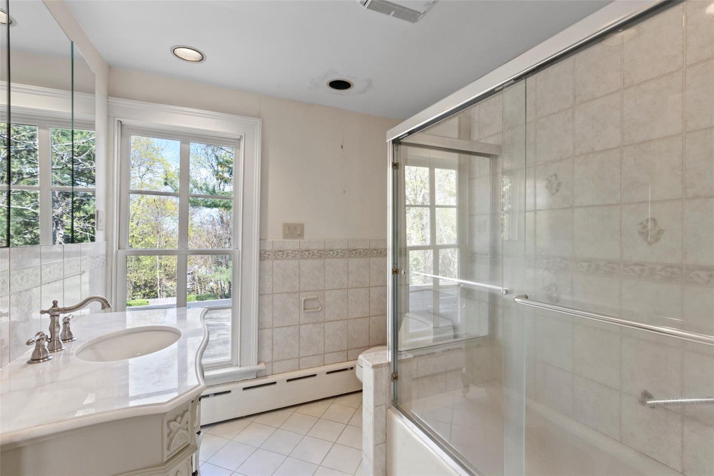 20 of 29 - 197 Christian Avenue, Stony Brook, NY