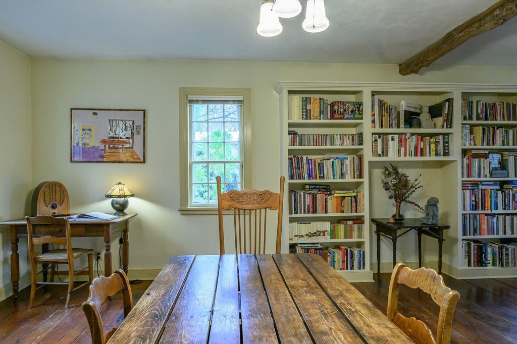 10 of 32 - 5050 Pequash Avenue, Cutchogue, NY