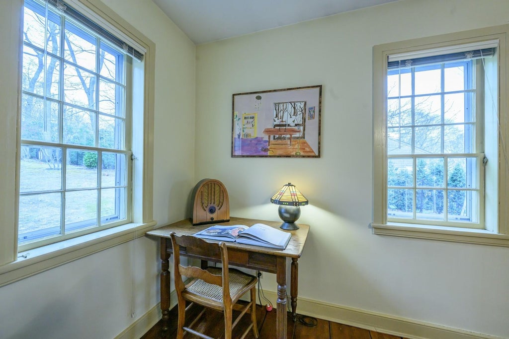 11 of 32 - 5050 Pequash Avenue, Cutchogue, NY