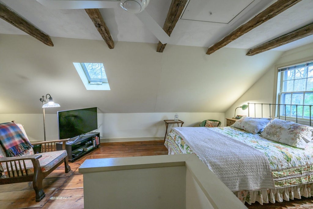 19 of 32 - 5050 Pequash Avenue, Cutchogue, NY