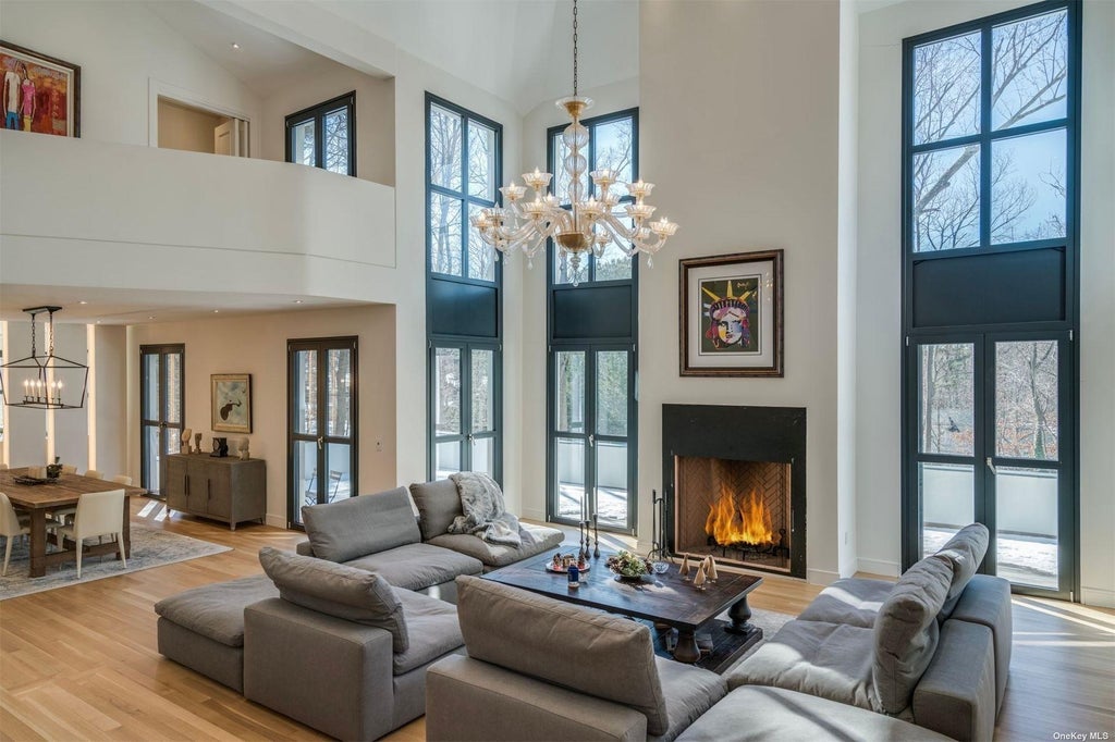 3 of 35 - 8 Frost Creek Drive, Locust Valley, NY