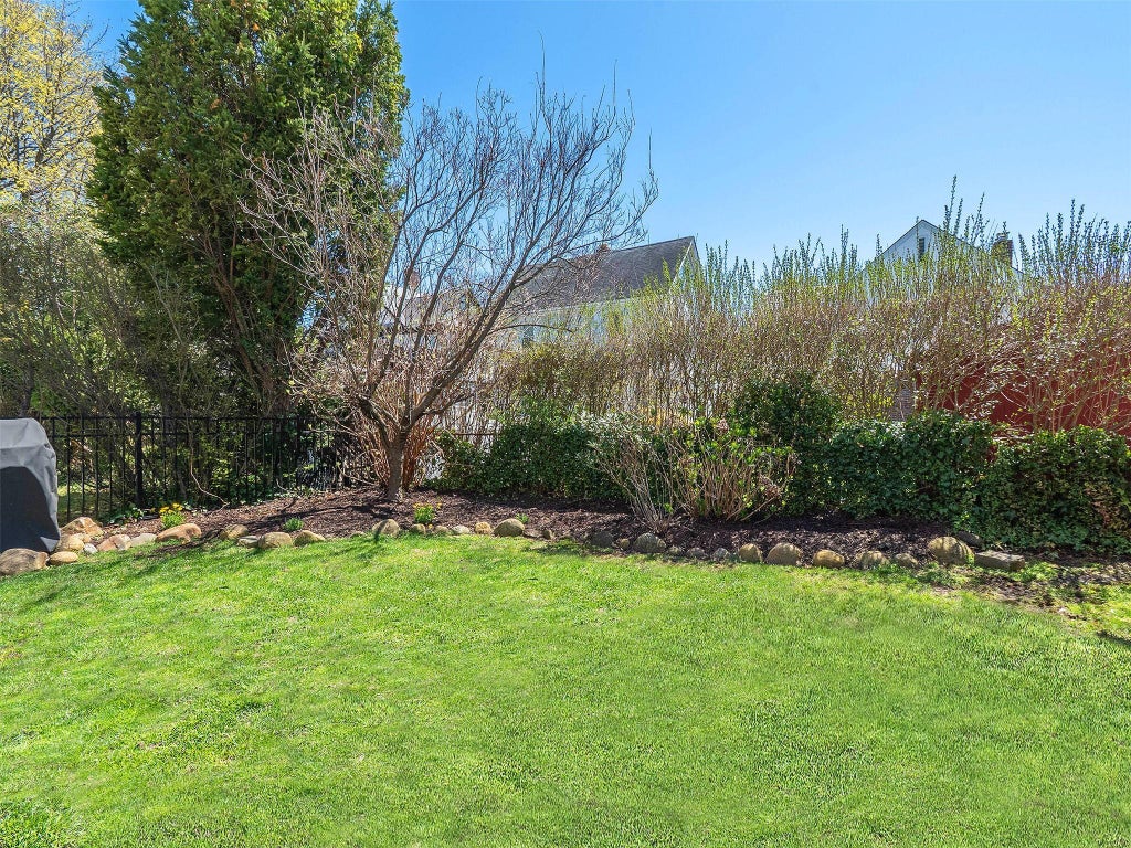 23 of 24 - 100 Highland Avenue, Port Washington, NY