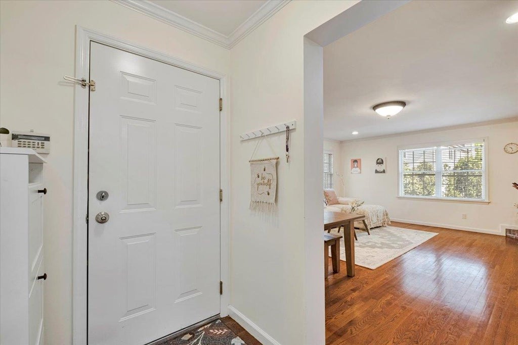 2 of 24 - 119 Montgomery Avenue # B, Scarsdale, NY