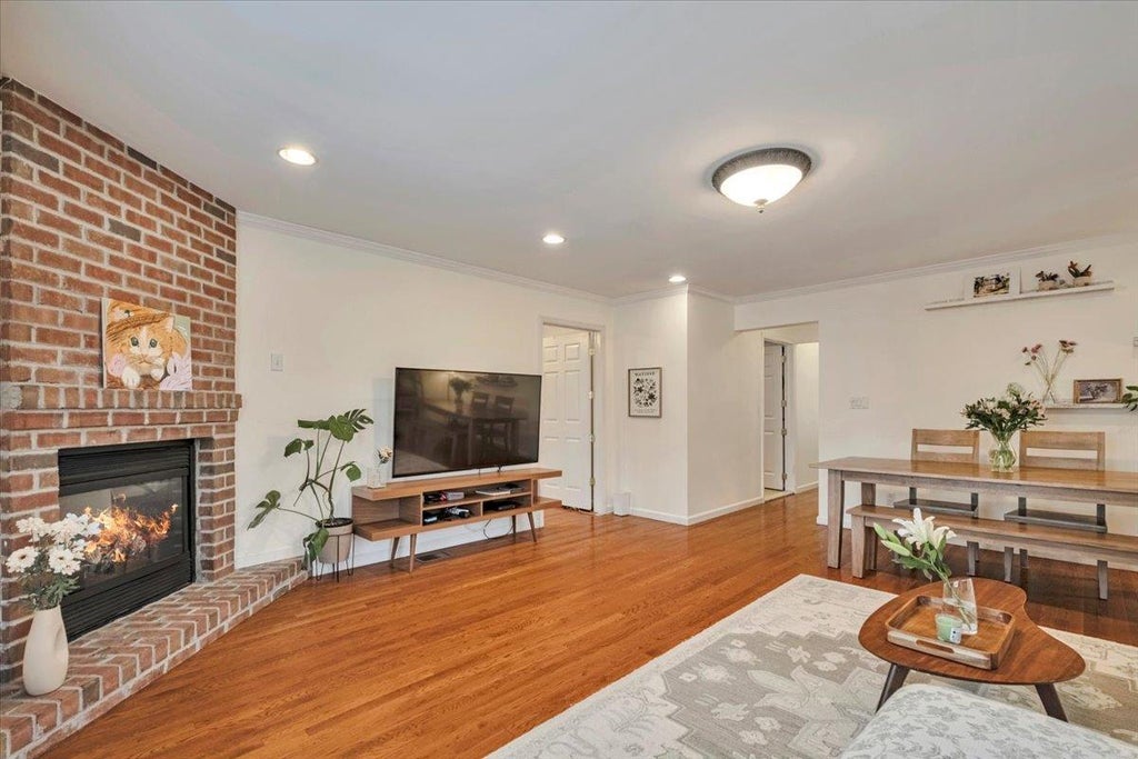 3 of 24 - 119 Montgomery Avenue # B, Scarsdale, NY