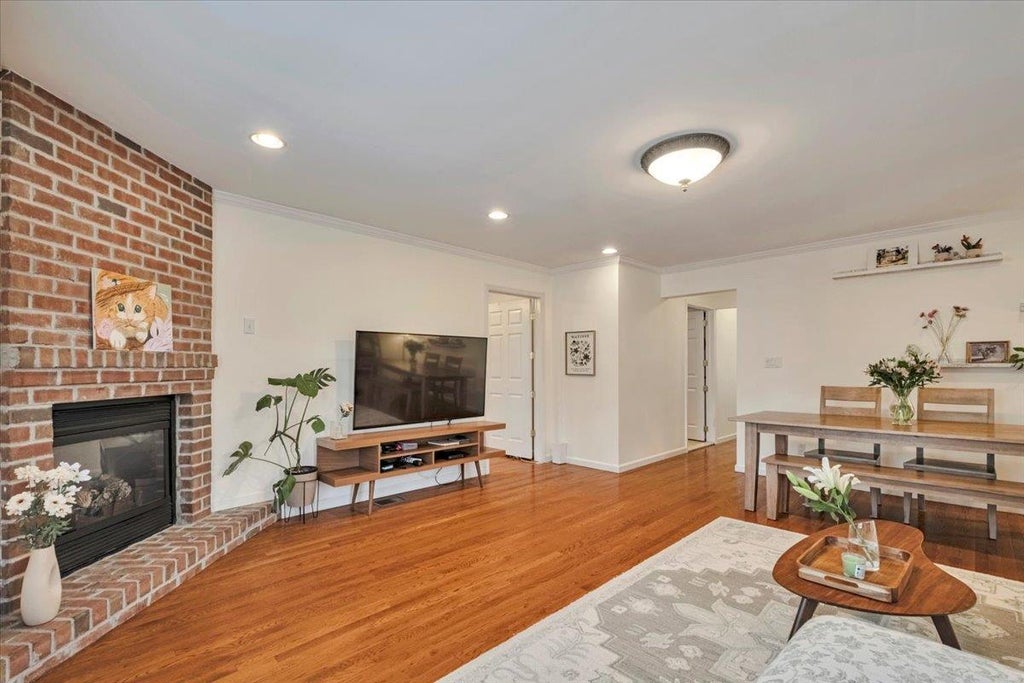 5 of 24 - 119 Montgomery Avenue # B, Scarsdale, NY
