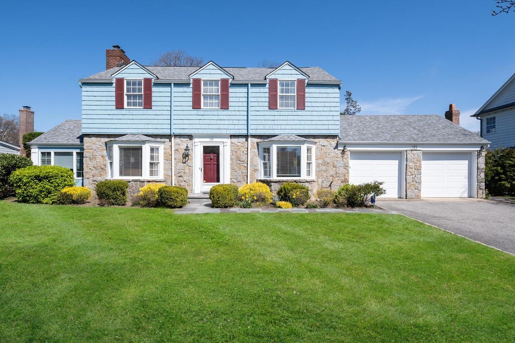 1 of 39 - 135 Northwoods Road, Manhasset, NY