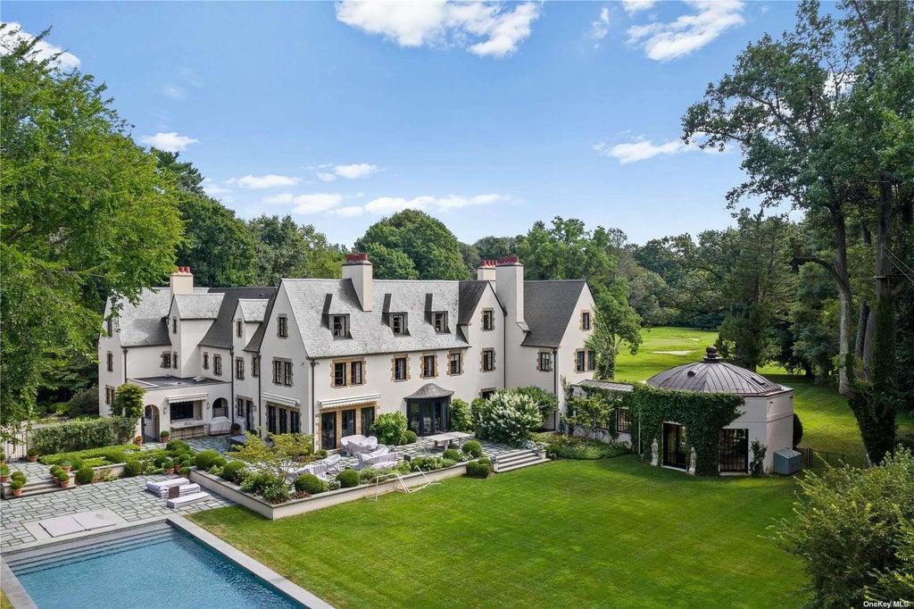 1 of 33 - 339 Duck Pond Road, Locust Valley, NY