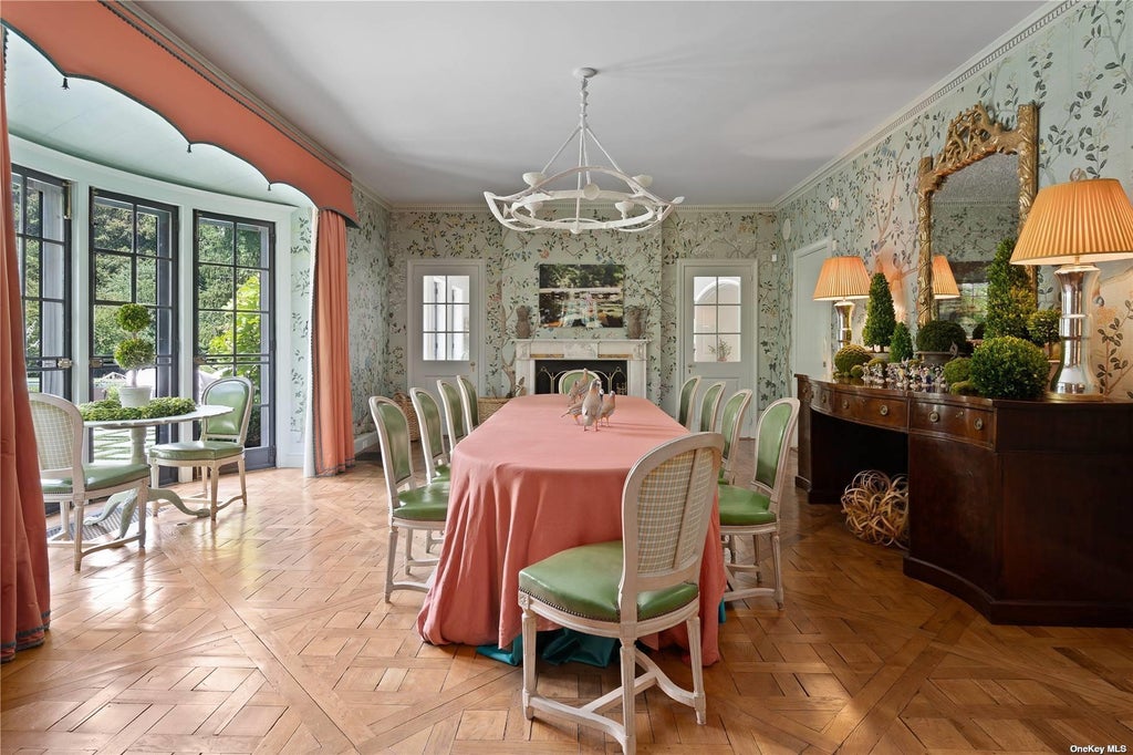 10 of 33 - 339 Duck Pond Road, Locust Valley, NY