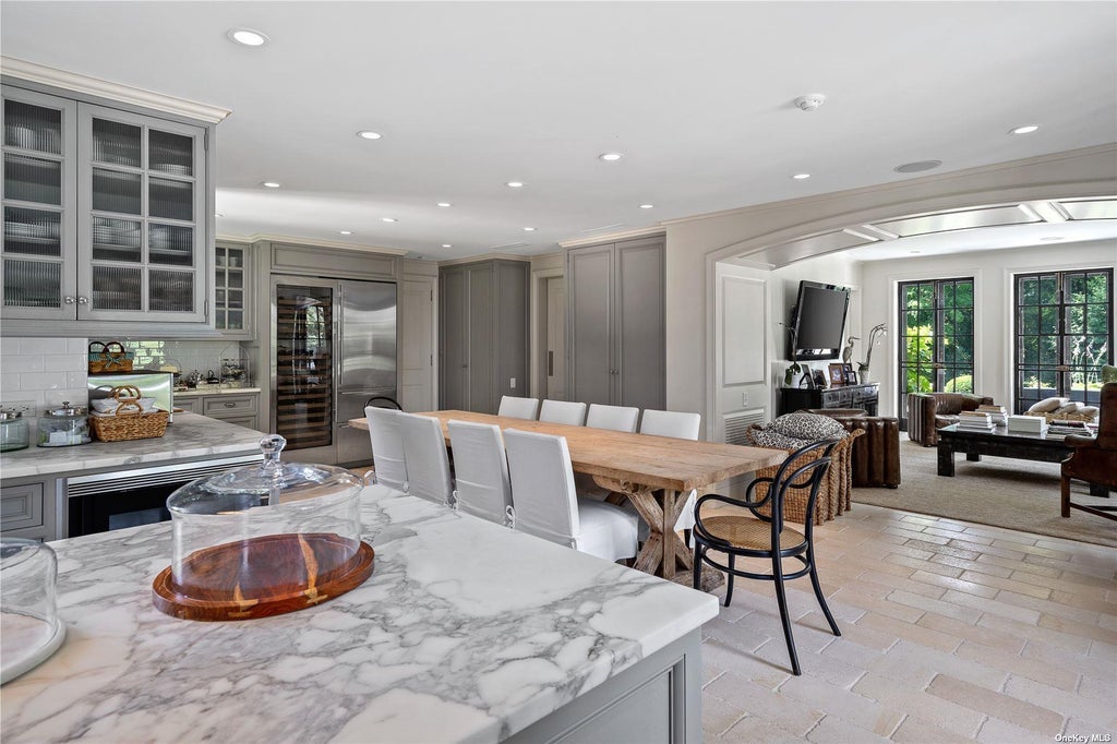 14 of 33 - 339 Duck Pond Road, Locust Valley, NY