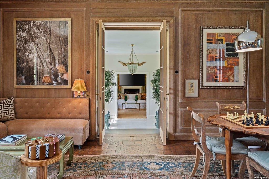 6 of 33 - 339 Duck Pond Road, Locust Valley, NY