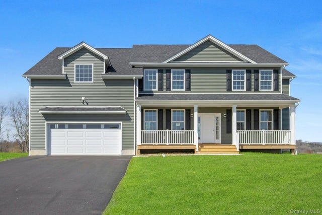 47 Dartmouth Drive, Poughkeepsie