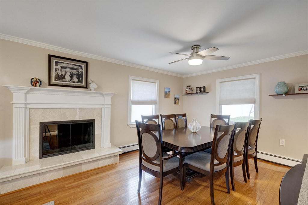 4 of 21 - 296 Jerome Avenue, Carle Place, NY