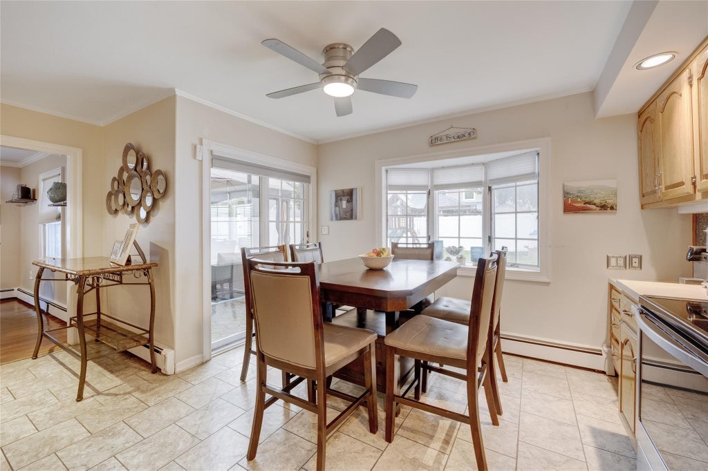 7 of 21 - 296 Jerome Avenue, Carle Place, NY
