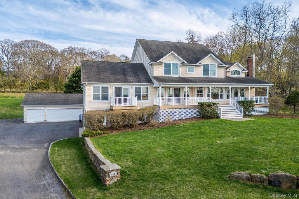 250 Naugles Drive, Mattituck