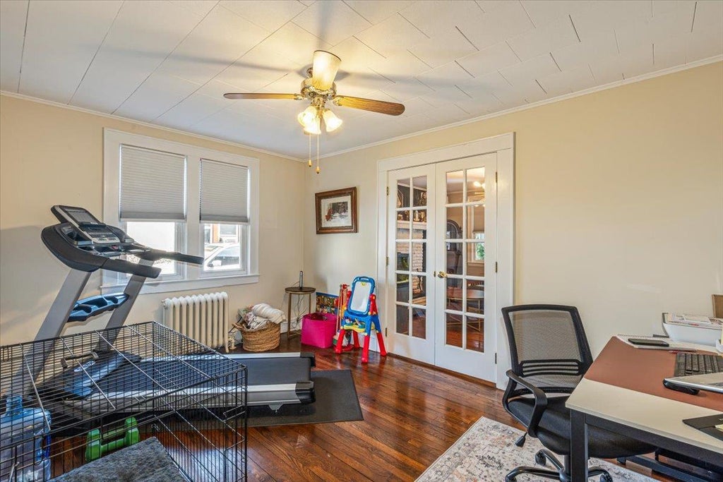 18 of 39 - 707 Glover Place, Baldwin, NY