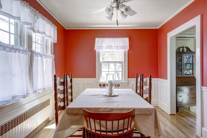 10 of 25 - 163 Wilson Avenue, Westbury, NY