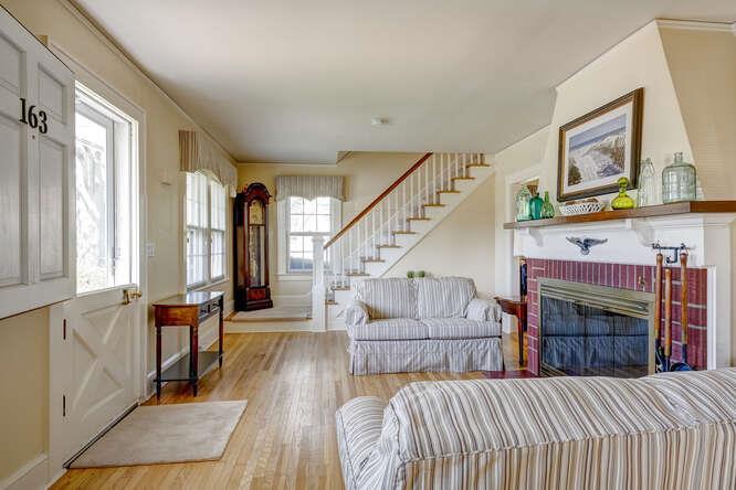 5 of 25 - 163 Wilson Avenue, Westbury, NY